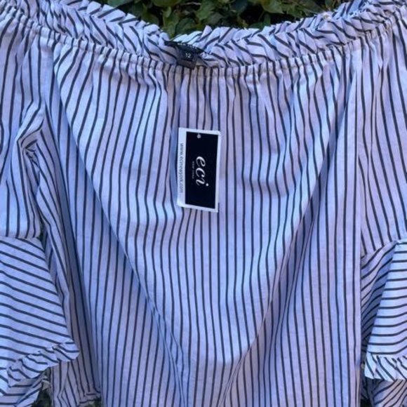 ECI  Stripped Blouse - Picture 2 of 8